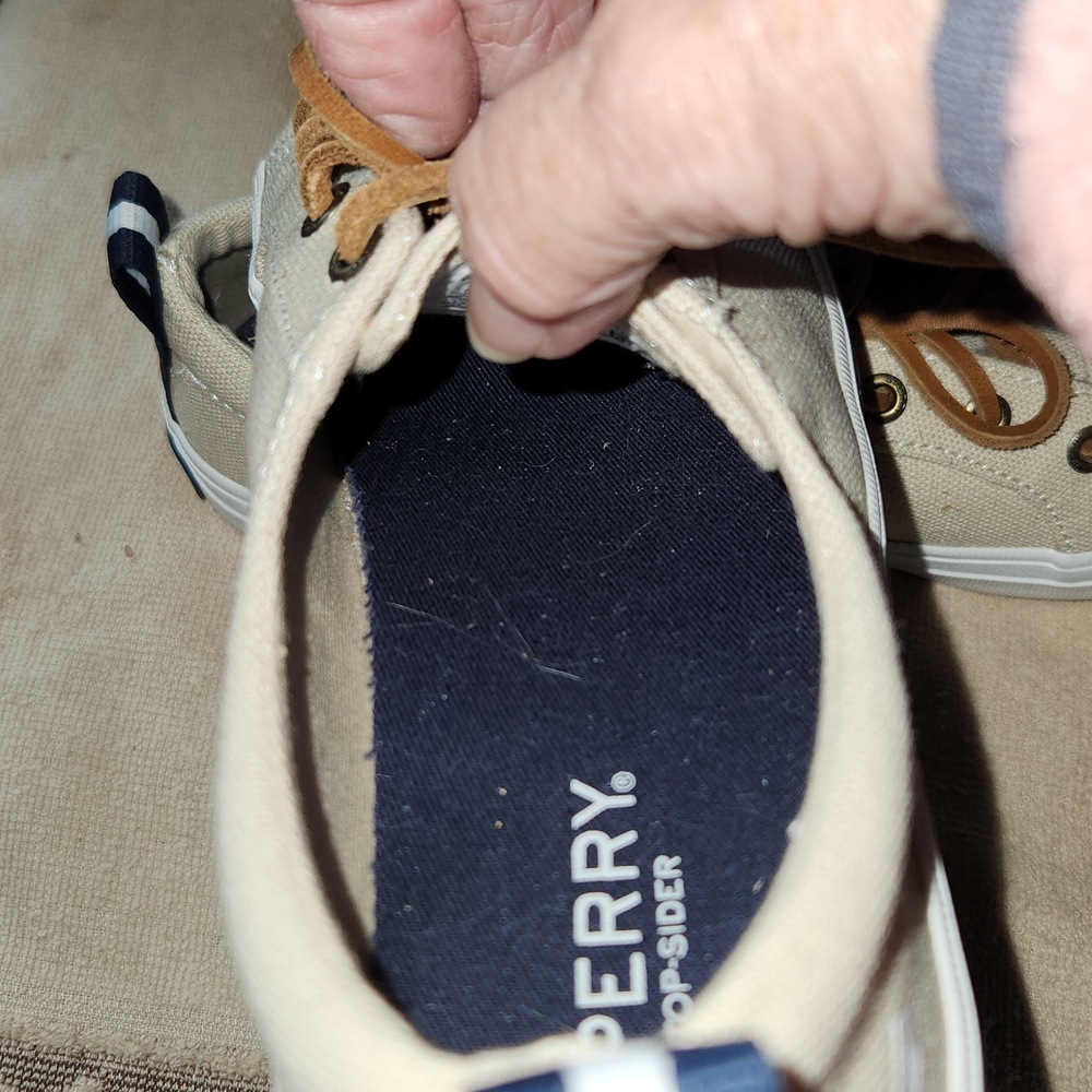 Sperry Shoes - Picture 9 of 12